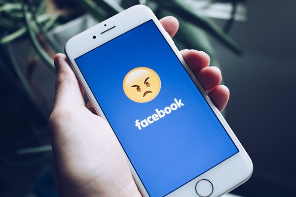 فیس‌بوک اخبار رسانه‌های روسیه را سانسور می‌کند