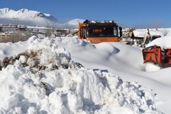 آمادگی دستگاه های مازندران برای پیشگیری از خسارت های برف وکولاک