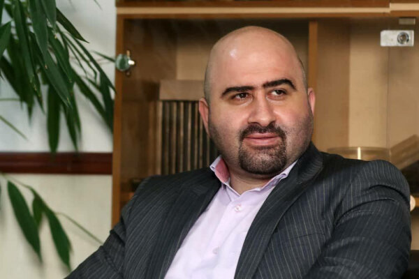 نگاه افراطی و تسامح در انتخاب افراد آفت گزینش است