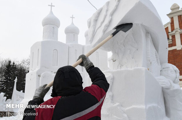 جشنواره مجسمه‌های یخی در مسکو