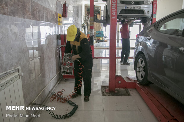 1st female mechanic in Tabriz