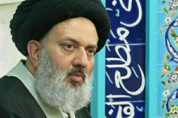 «آیت الله میبدی» عمر خود را صرف علم آموزی کرد