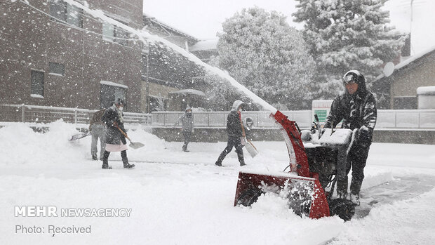  بارش سنگین برف در ژاپن با ۱۰ کشته و ۳۰۰ مصدوم