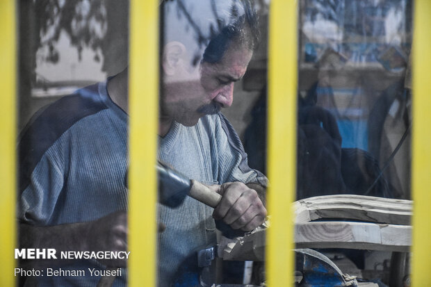 Samqavor village Iran's capital of wood carving