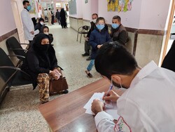 ارائه خدمات درمانی رایگان در منطقه محروم شمس آباد