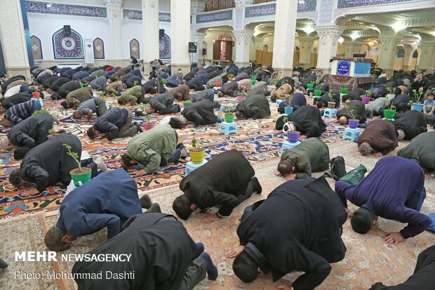 اقامه نماز عبادی سیاسی جمعه در اردبیل