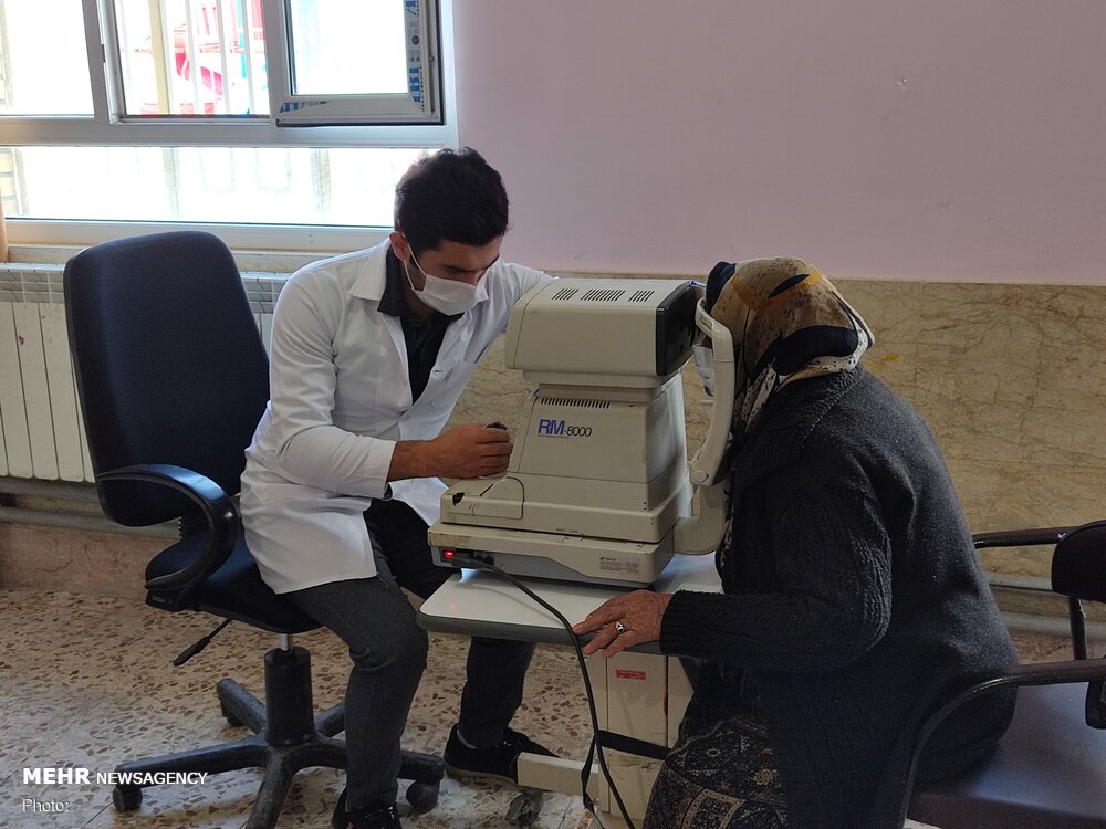 کمبود چشم پزشک در شرق استان سمنان / یک متخصص به شاهرود می‌آید