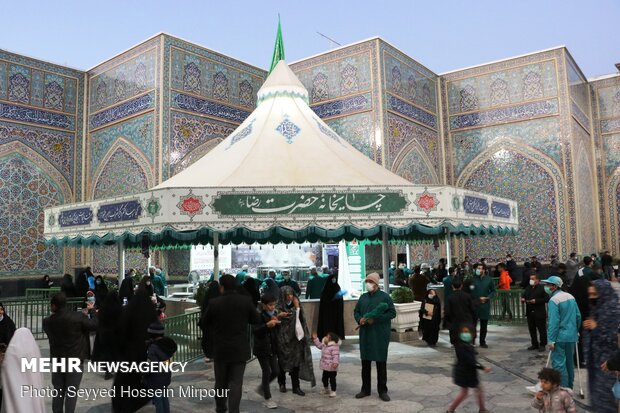 Hazrat Fatemeh (PBUH) mourning ceremony observed in Mashhad