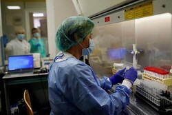 Türkiye'de son 24 saatte 7 bin 706 kişinin testi pozitif çıktı