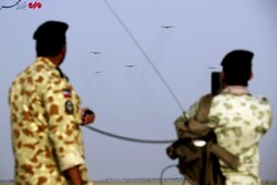 Iran Army launches wargame along southern shores