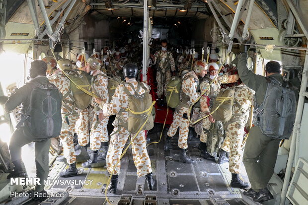 رزمایش اقتدار ۹۹ نیروی زمینی ارتش در ساحل مکران