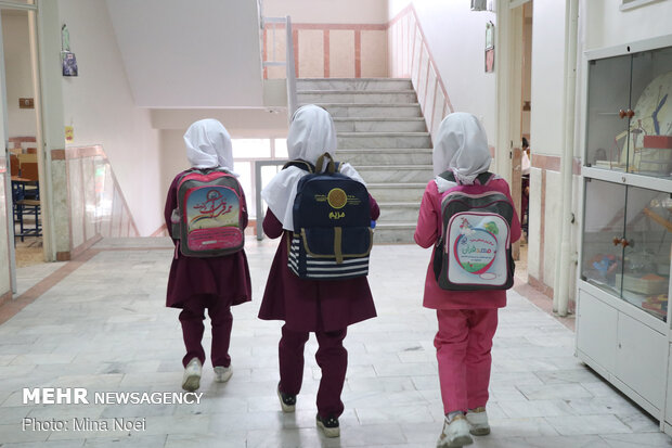 باغگلی می تواند الگوی ایرانی اسلامی پیشرفت را در مدارس اجرا کند
