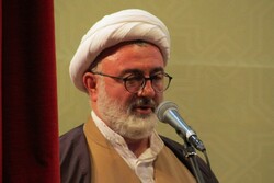 دشمنان به دنبال دو قطبی‌سازی جامعه ایران هستند