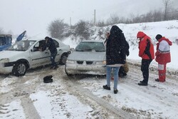 هلال‌احمر استان سمنان به ۳۰ گرفتار در برف امدادرسانی کرد