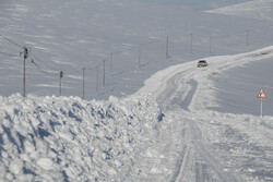 بارش پراکنده برف در اکثر جاده‌های خراسان شمالی