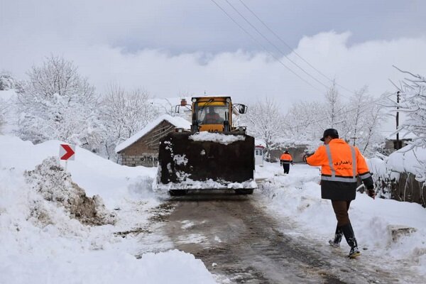 بازگشایی راه مواصلاتی ۶۳ روستای کردستان/راه هفت روستا مسدود است