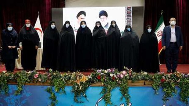 آیین تجلیل از زنان امدادگر  دوران دفاع مقدس برگزار شد