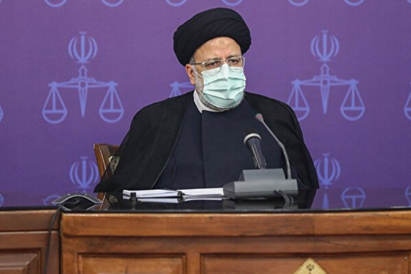 نظام جمهوری اسلامی ایران، مستقل‌ترین نظام در این کره خاکی است