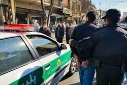 جاعلان سابقه‌دار دفترچه‌های بیمه درمانی در اصفهان دستگیر شدند