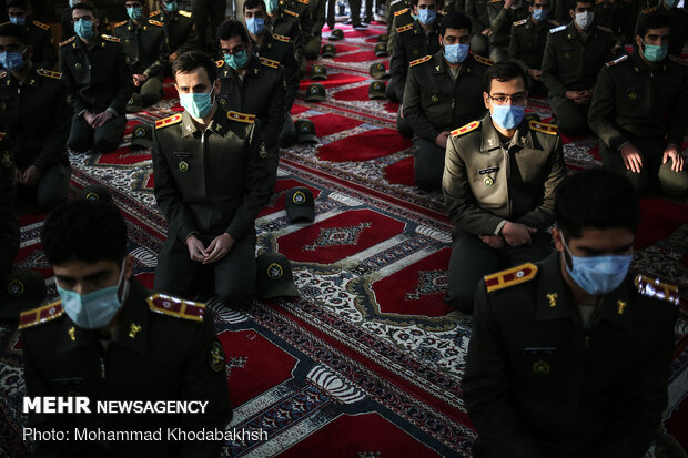 مراسم وداع با پیکر شهید گمنام دفاع مقدس