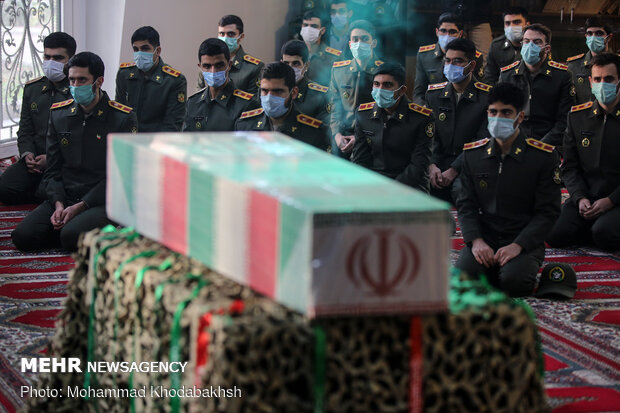 مراسم وداع با پیکر شهید گمنام دفاع مقدس
