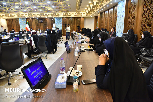 İsfahan kentinde Girişimci Kadın Merkezi kuruldu