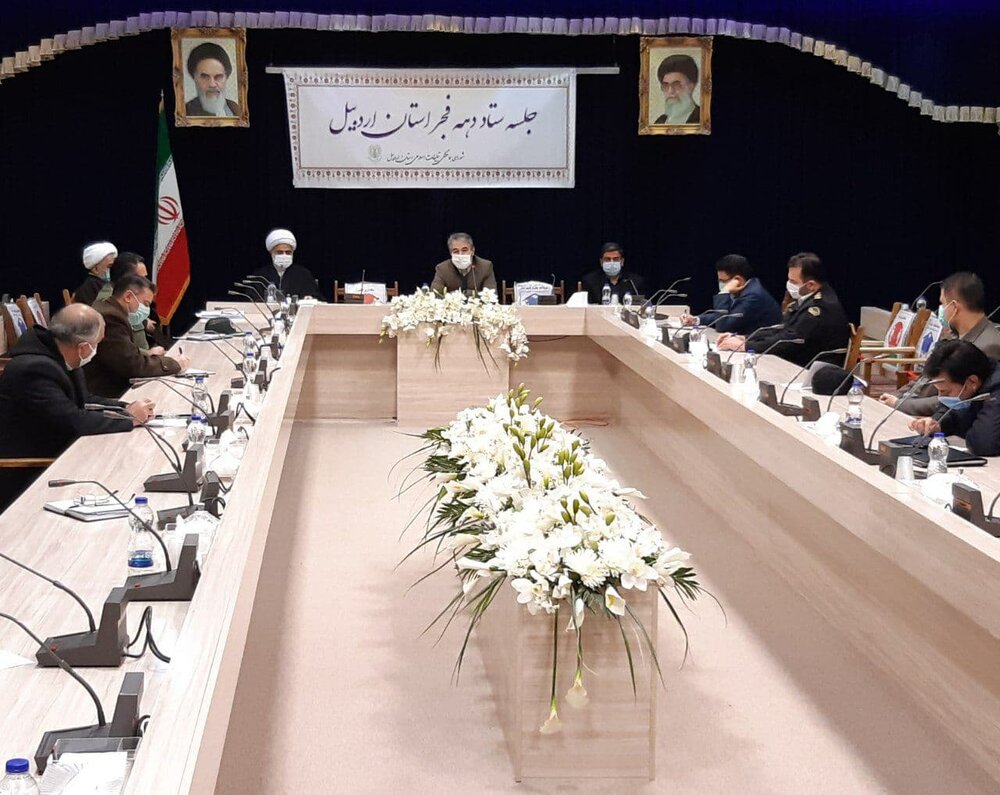بیان دستاوردهای انقلاب اسلامی منت به مردم نیست