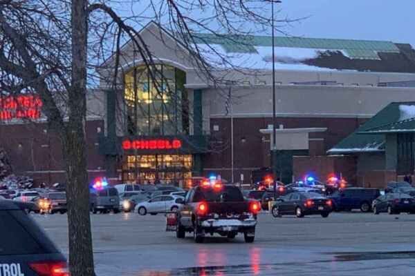 تیراندازی در یک مرکز خرید در ویسکانسین/ یک تن کشته شد
