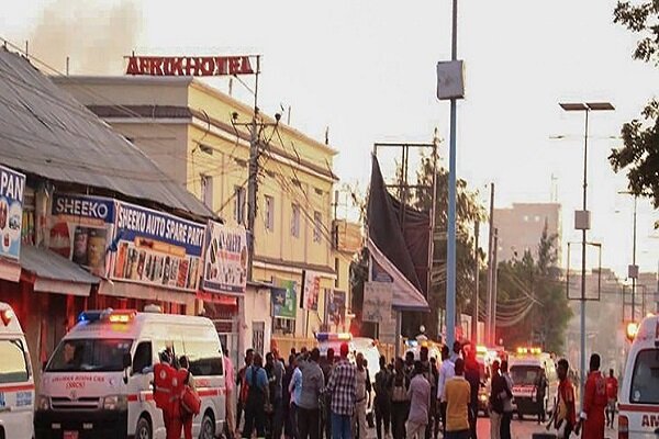 At least 10 killed in hours-long hotel attack in Somalia