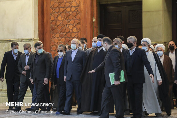 Lawmakers renew allegiance with ideals of Imam Khomeini