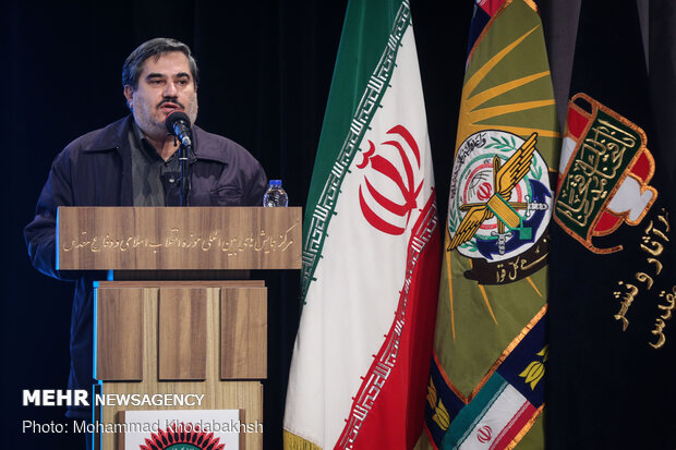 آیین تجلیل از آثار برتر پژوهشی دفاع مقدس