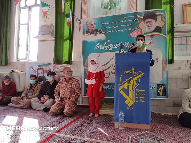 ‌گرامیداشت ایام پیروزی انقلاب اسلامی در روستای «نران»سنندج
