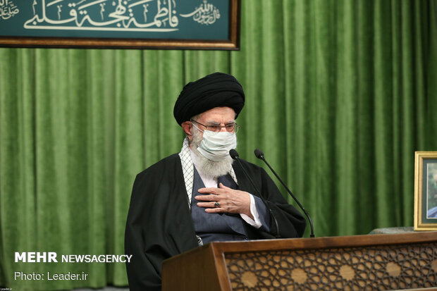نشست تصویری رهبر معظم انقلاب با مداحان اهلبیت علیهمالسلام