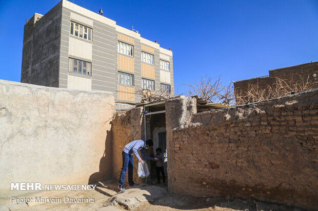 طبخ ۷۲ دیگ غذای نذری به مناسبت روز مادر در بجنورد