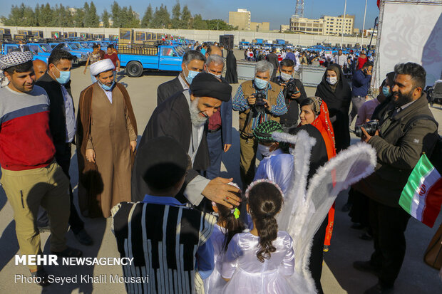 اهدای جهیزیه به نوعروسان خوزستانی