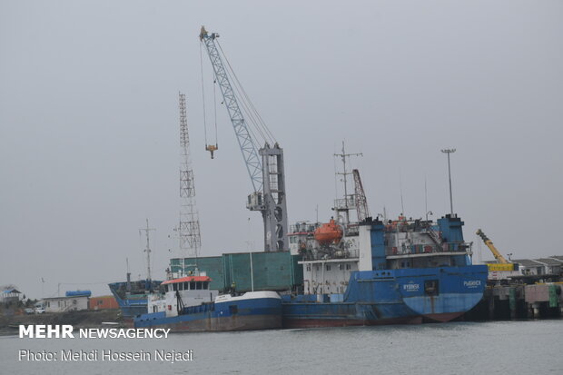 Dredging operation in Astara port
