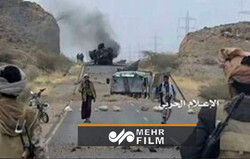 Yemen'de Suudi koalisyona ait araç böyle imha edildi