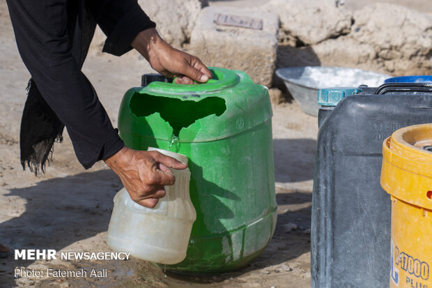 بحران آب، که نتیجه  نادیده گرفته شدن حق آبه ایران است