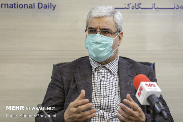 رهبر انقلاب: مردم بیایند، تشخیص دهند، انتخاب کنند و رأی دهند