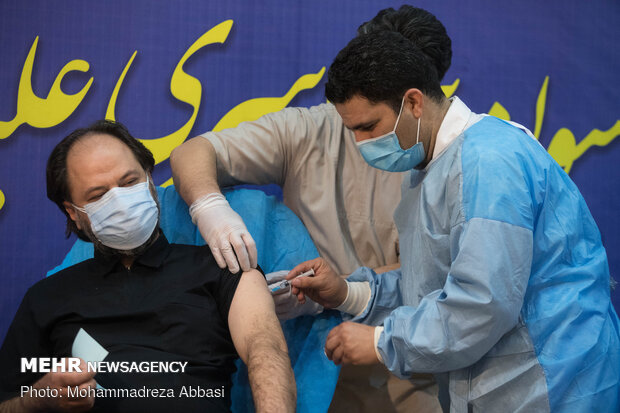 Nationwide COVID vaccination commenced in Iran