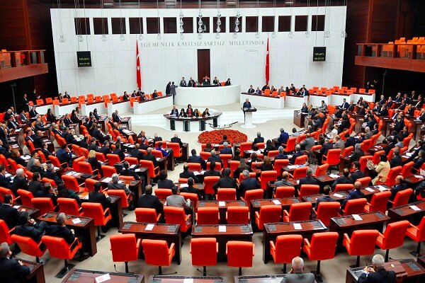 لایحه تمدید مأموریت نیروهای ترکیه در قره‌باغ تصویب شد