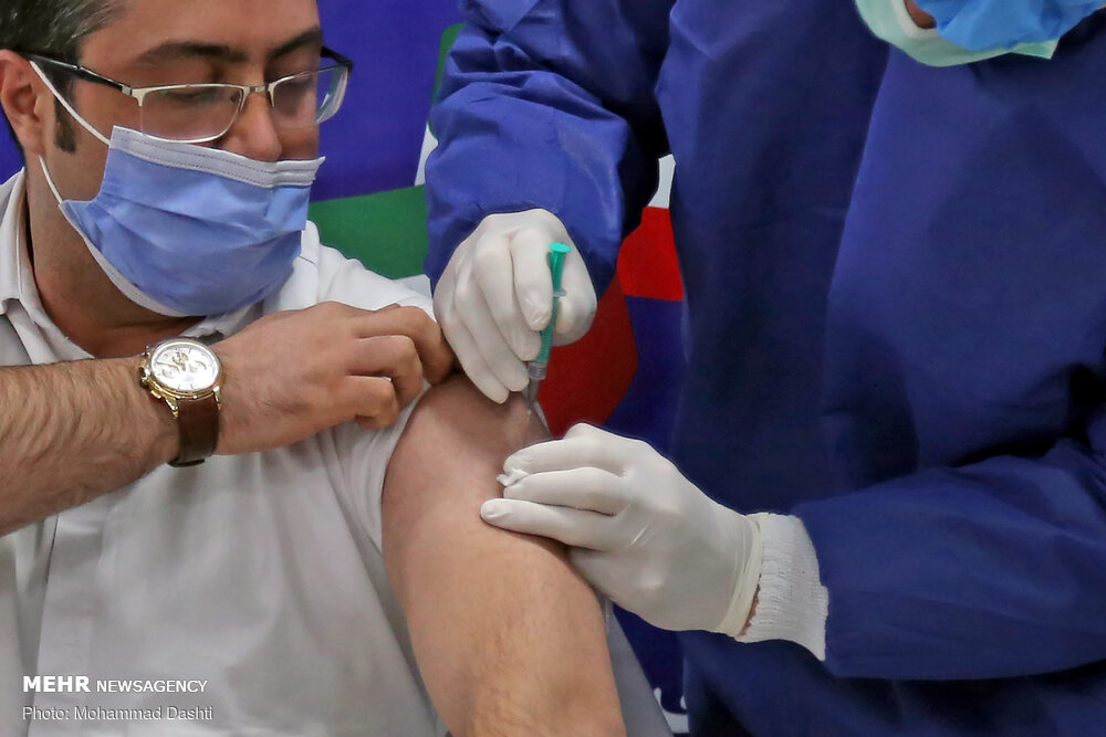 آغاز تزریق مرحله دوم واکسن کرونا بعد از ۲۱ روز در اردبیل