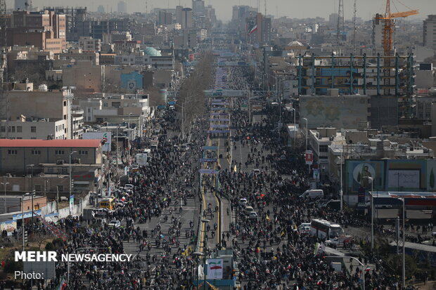 VIDEO: A glimpse at rallies of Tehraners