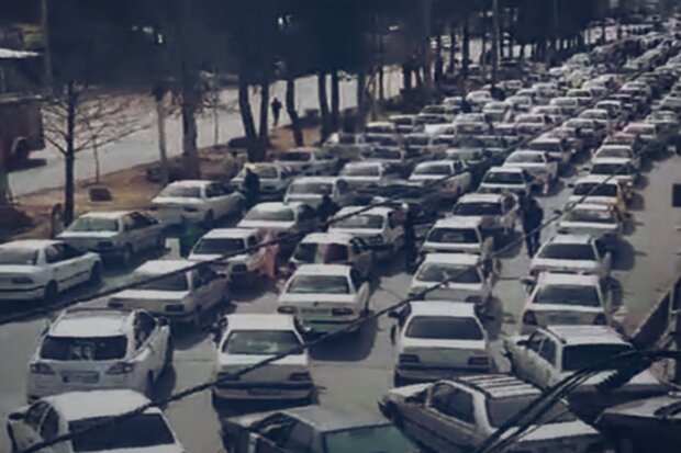 راهپیمایی خودرویی و موتوری یوم الله ۲۲ بهمن در یاسوج برگزار شد