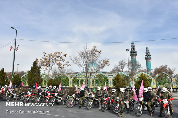 راهپیمایی متفاوت ۲۲ بهمن در دیار آفتاب - اراک