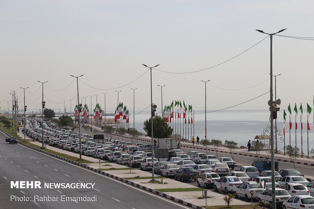 جشن سالگرد پیروزی انقلاب در بندرعباس