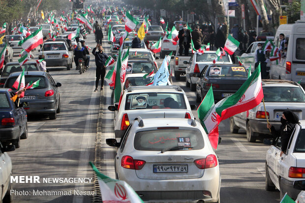 راهپمایی خودرویی ۲۲ بهمن در گرگان