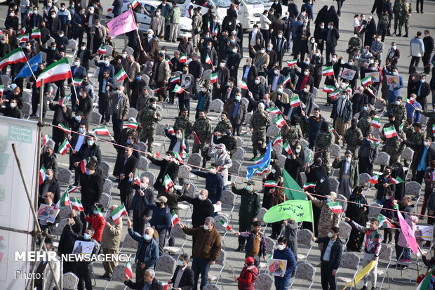 تجدید میثاق کردستانی ها با آرمان های انقلاب اسلامی