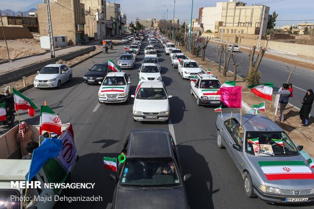 راهپیمایی موتوری 22 بهمن در یزد