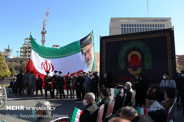 راهپیمایی موتوری و خودرویی در سالروز پیروزی انقلاب اسلامی در مشهد